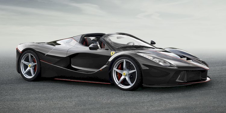 The open-top LaFerrari is here