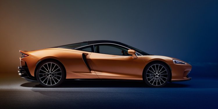 McLaren GT