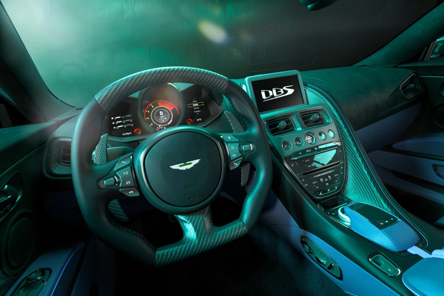 Aston Martin DBS 770 Ultimate Carbon Fibre steering wheel