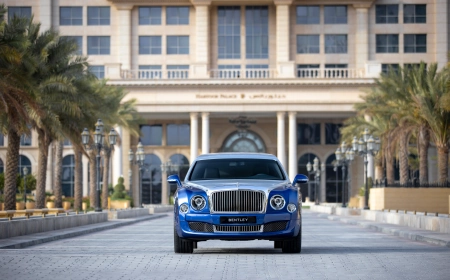 The Bentley Mulsanne Grand Limousine by Mulliner