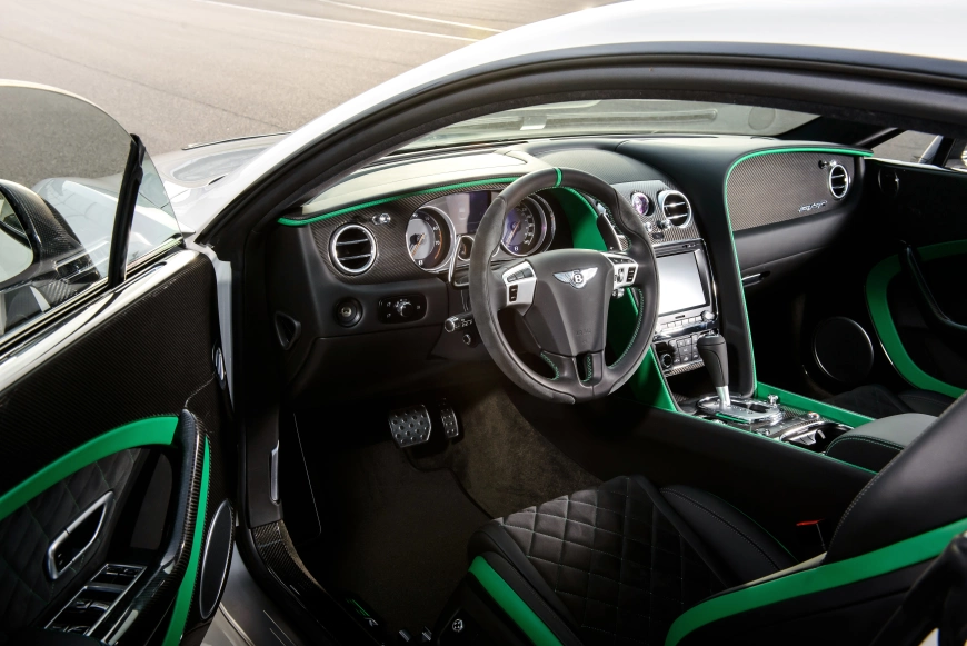 Bentley Continental GT3-R Interior