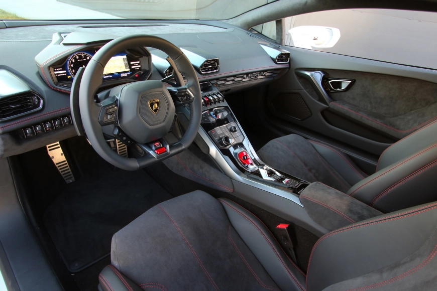 Lamborghini Huracán LP 610-4 Interior