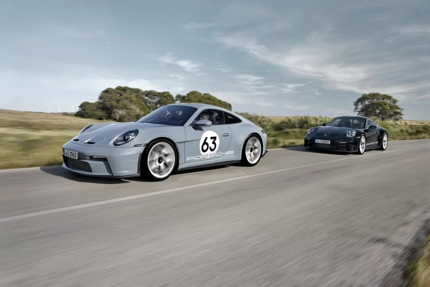 Porsche 911 S/T and Porsche 911 S/T Heritage Package