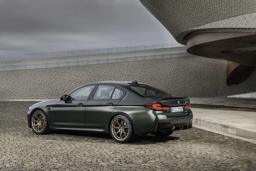 2023 BMW M5 CS - The Most Powerful M Car Ever Built 