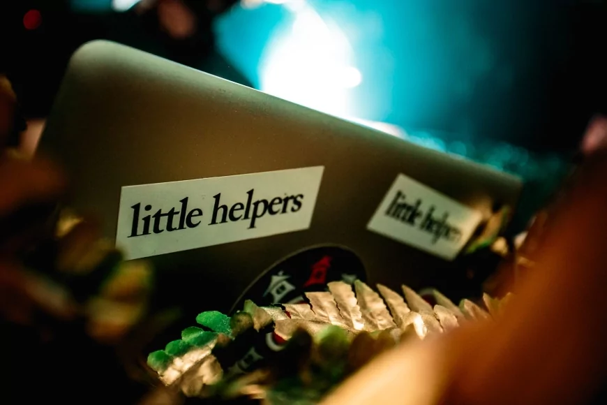 Little Helpers 200 by Alexi Delano & Butane