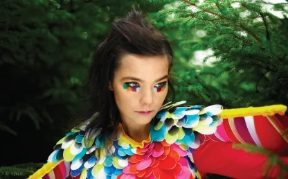 Exclusive show by Björk at Berlin Festival 2013