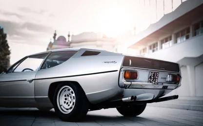 Lamborghini Espada 400 GT