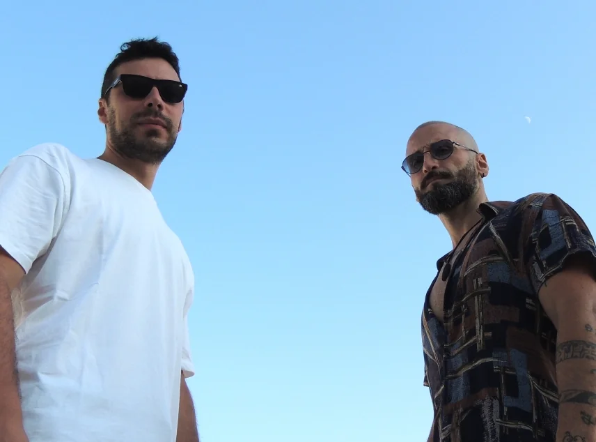 Give It 2 U EP by The Deepshakerz