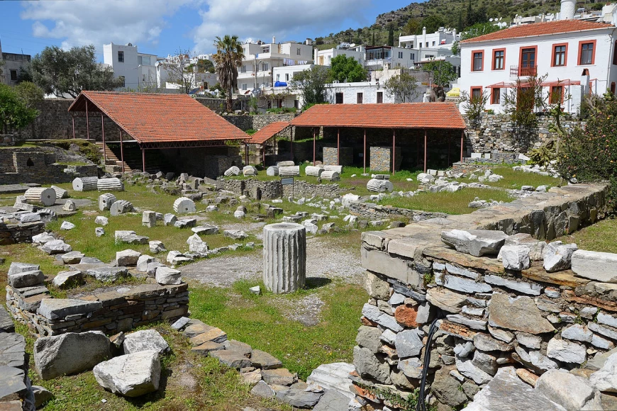 The Mausoleum at Halicarnassus was located where?